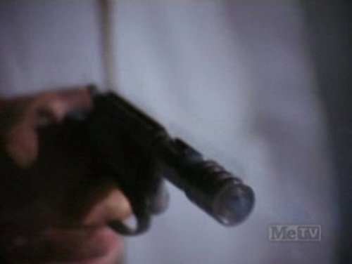 Hawaii Five-O - S4E4: 3,000 Crooked Miles To Honolulu