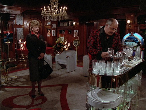 Murder, She Wrote - S2E17: One Good Bid Deserves a Murder