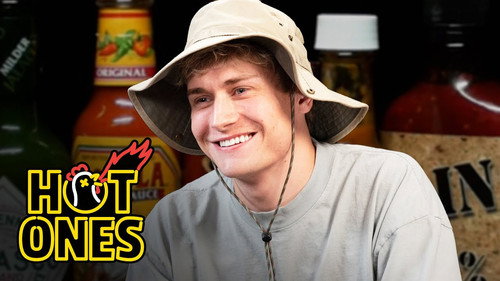 Hot Ones - S19E4: Cole Bennett Needs Lemonade While Eating Spicy Wings