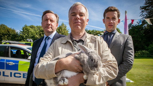 Midsomer Murders - S19E4: Red in Tooth & Claw