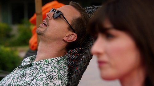 NCIS - S18E4: Sunburn