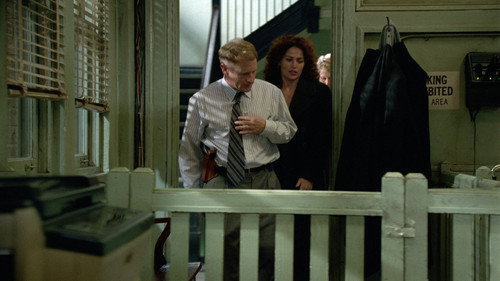 NYPD Blue - S7E10: Who Murders Sleep