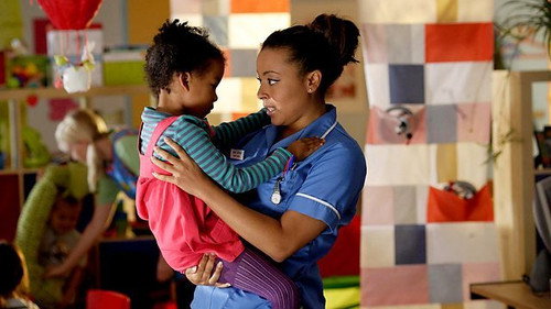 Holby City - S12E15: Stop All the Clocks