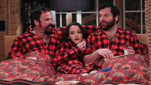 2 Broke Girls - S2E13: And the Bear Truth