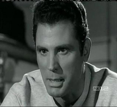 Perry Mason - S8E19: The Case of the Feather Cloak