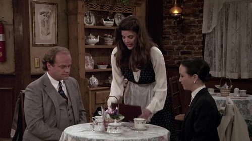 Cheers - S9E20: Cheers Has Chili