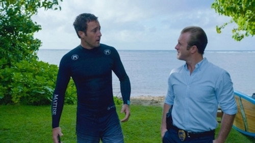 Hawaii Five-0 - S4E19: Ku I Ka Pili Koko (Blood Brothers)