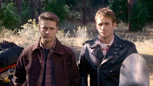 Beverly Hills, 90210 - S5E17: Sweating It Out