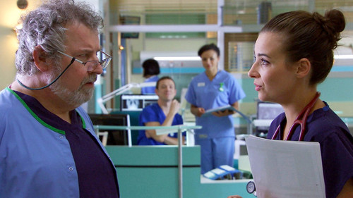 Holby City - S16E7: Sink or Swim