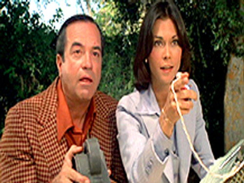 Charlie's Angels - S2E5: Pretty Angels All in a Row