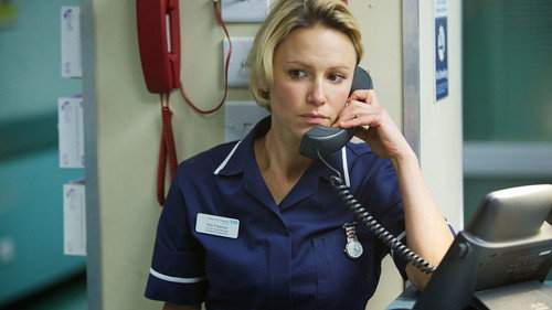 Casualty - S29E29: The King's Crossing