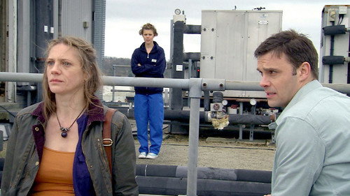 Holby City - S14E37: Long Way Down