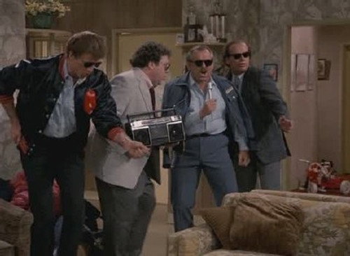 Cheers - S6E22: Slumber Party Massacred