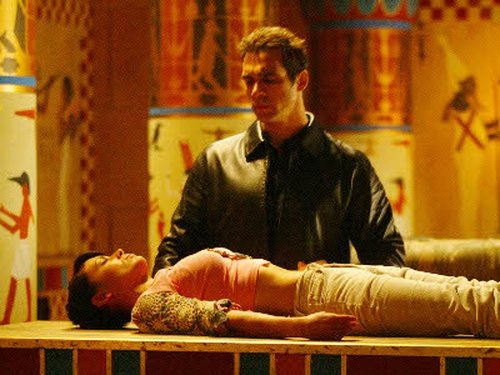 Charmed - S5E10: Y Tu Mummy Tambien