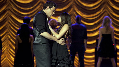 Glee - S2E22: New York