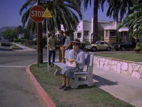 Adam-12 - S3E3: Log 095: Purse Snatcher