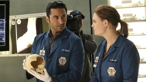 Bones - S11E18: The Movie in the Making