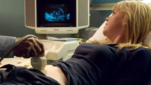 Casualty - S26E15: Next of Kin (1)