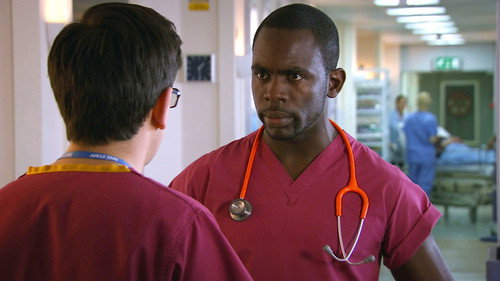 Holby City - S15E21: Recovery Position