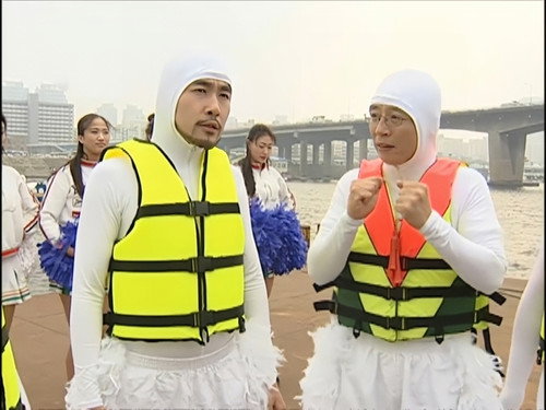 Infinite Challenge - S1E3: Motorboat vs. Paddle Boat