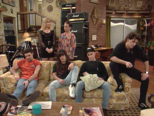 Married... with Children - S6E18: My Dinner With Anthrax