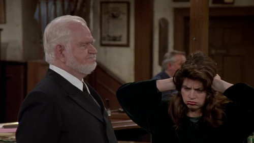 Cheers - S11E10: Daddy's Little Middle-Aged Girl