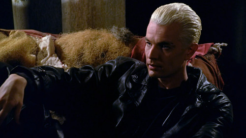 Buffy the Vampire Slayer - S4E20: The Yoko Factor (1)
