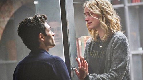 You - S1E10: Bluebeard's Castle