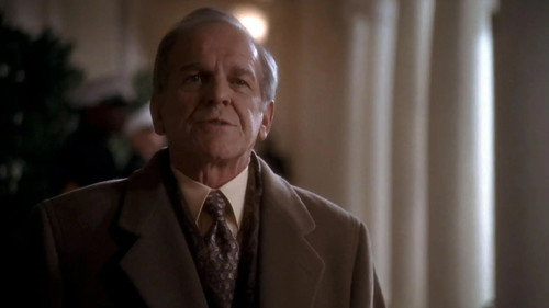 The West Wing - S6E14: The Wake Up Call
