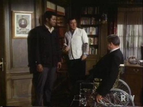 Ironside - S3E4: Eye of the Hurricane