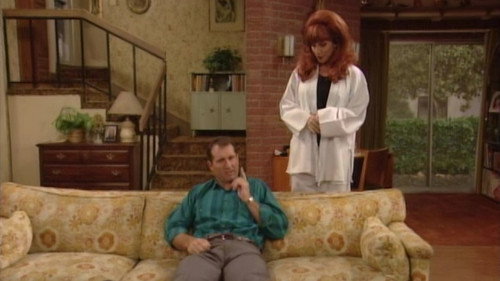 Married... with Children - S10E6: The Weaker Sex