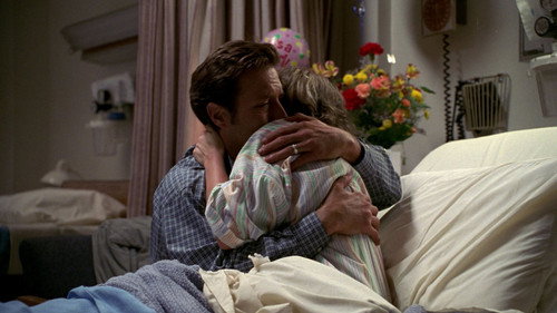 NYPD Blue - S9E6: Baby Love