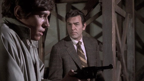 Mannix - S3E16: A Chance at the Roses