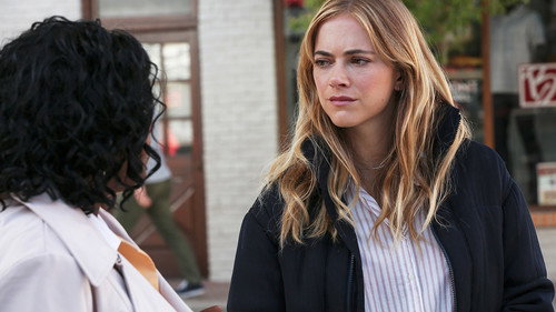 NCIS - S16E22: ...and Executioner