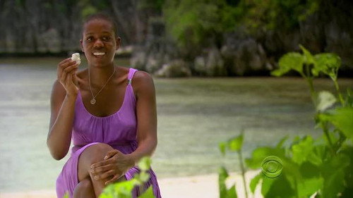 Survivor - S26E1: She Annoys Me Greatly