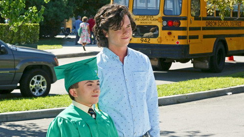 The Middle - S7E24: The Show Must Go On