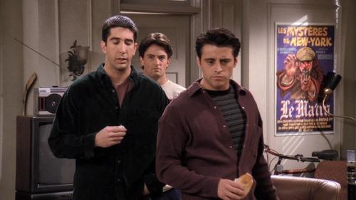 Friends - S1E15: The One with the Stoned Guy