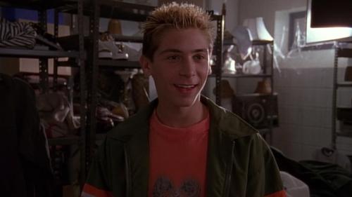 Malcolm in the Middle - S3E5: Charity