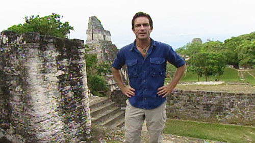 Survivor - S11E1: Big Trek, Big Trouble, Big Surprise