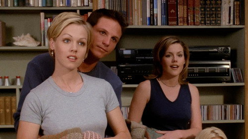 Beverly Hills, 90210 - S6E9: Earthquake Weather
