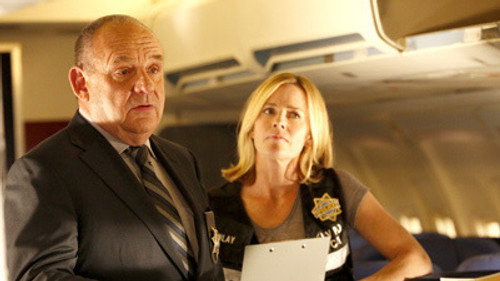 CSI: Crime Scene Investigation - S14E12: Keep Calm and Carry-On