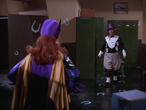 Batman - S3E5: A Horse of Another Color