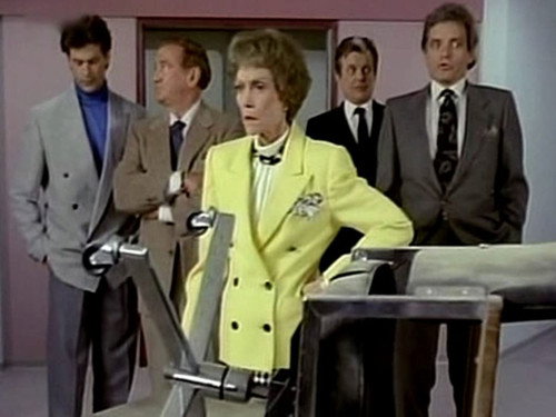 Falcon Crest - S8E19: Grand Delusions