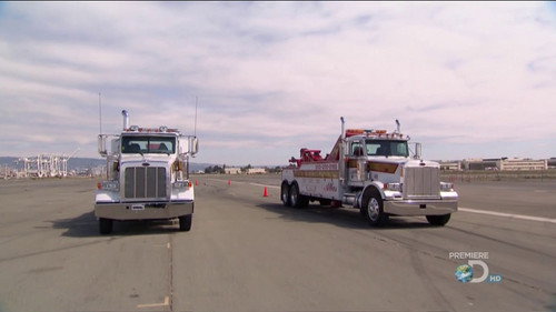 MythBusters - S7E1: Demolition Derby