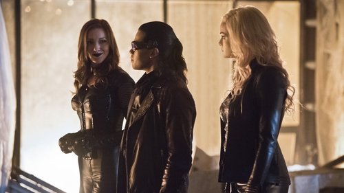 The Flash - S2E22: Invincible