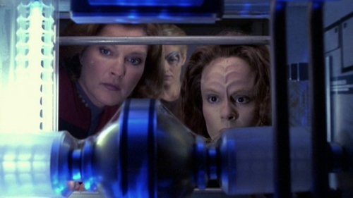 Star Trek: Voyager - S6E9: The Voyager Conspiracy