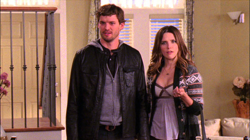 One Tree Hill - S8E17: The Smoker You Drink, The Player You Get