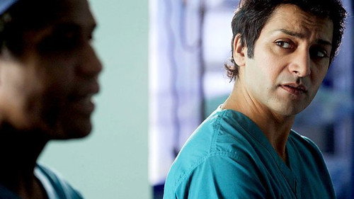 Holby City - S12E42: All Cried Out