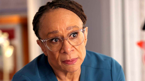 Chicago Med - S10E1: Sink or Swim