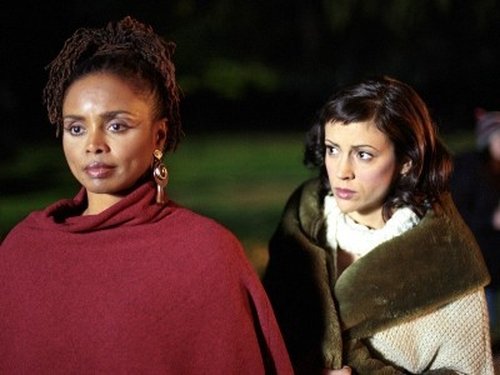 Charmed - S4E15: Marry-Go-Round